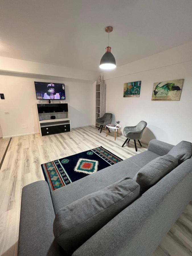 Chic Apartament Complex Inamstro Яссы Экстерьер фото