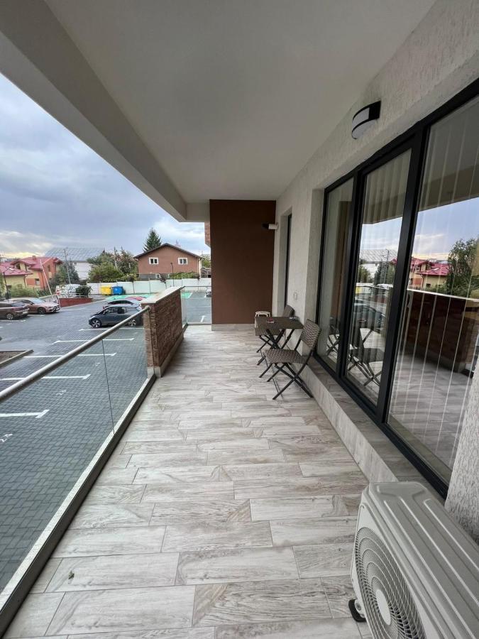 Chic Apartament Complex Inamstro Яссы Экстерьер фото